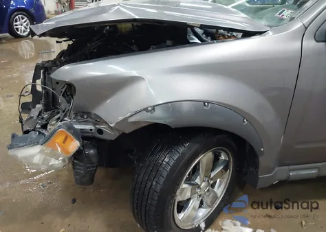 2009 Ford Escape Limited z USA, uszkodzony, nr VIN 1FMCU94719KB26586